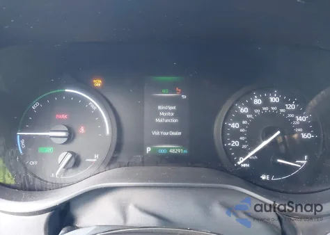 2021 Toyota Sienna Le z USA, uszkodzony, nr VIN 5TDKRKEC6MS068206